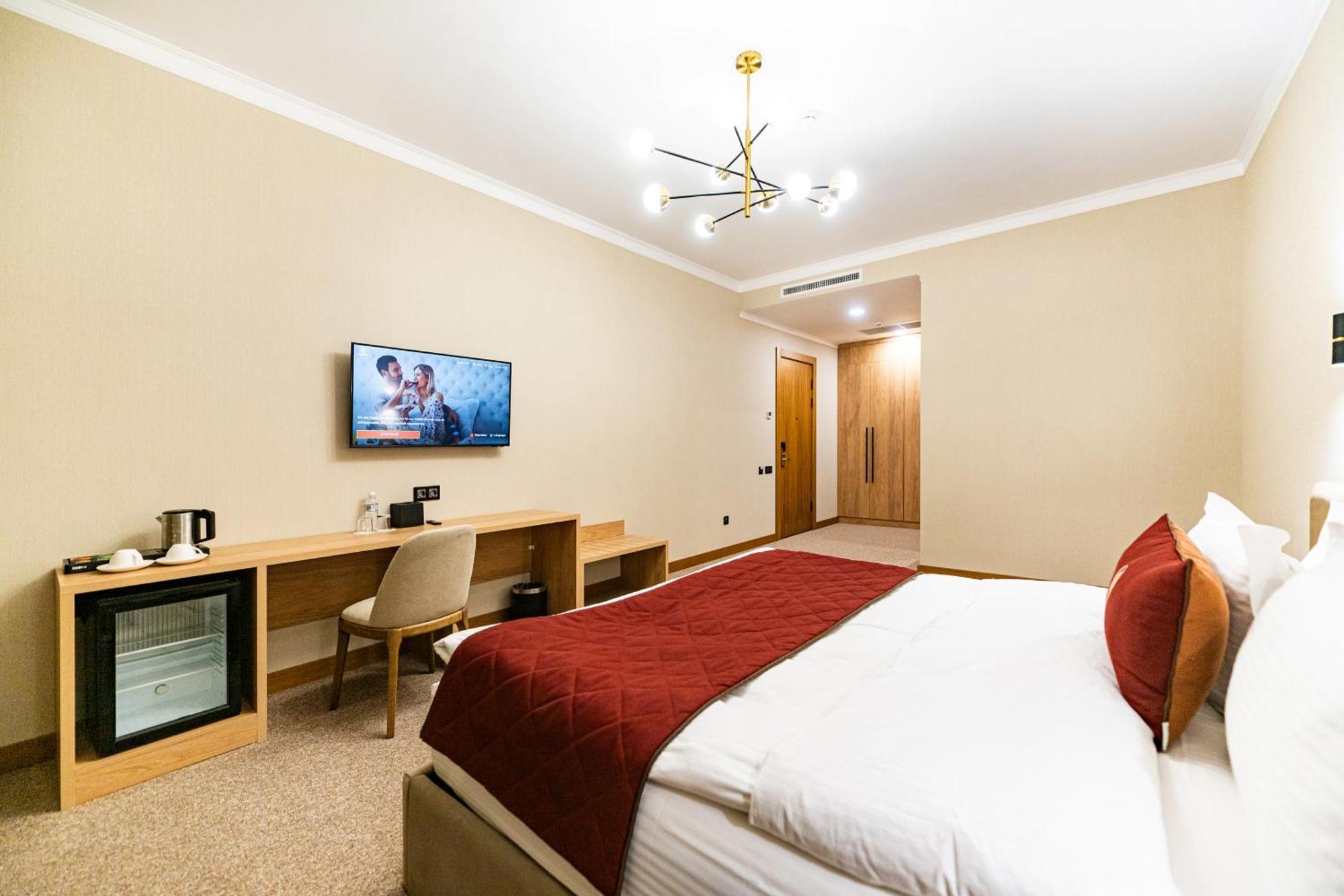 Mardan Hotel Simkent Kültér fotó